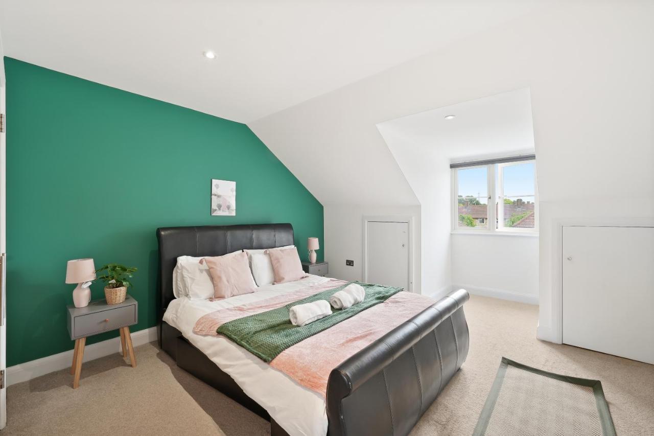 Lovely 4 Bed With Ensuite Free Wifi Off Street Parking In Sutton Morden  Zewnętrze zdjęcie